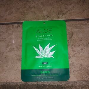 U-need Aloe Soothing Face Mask